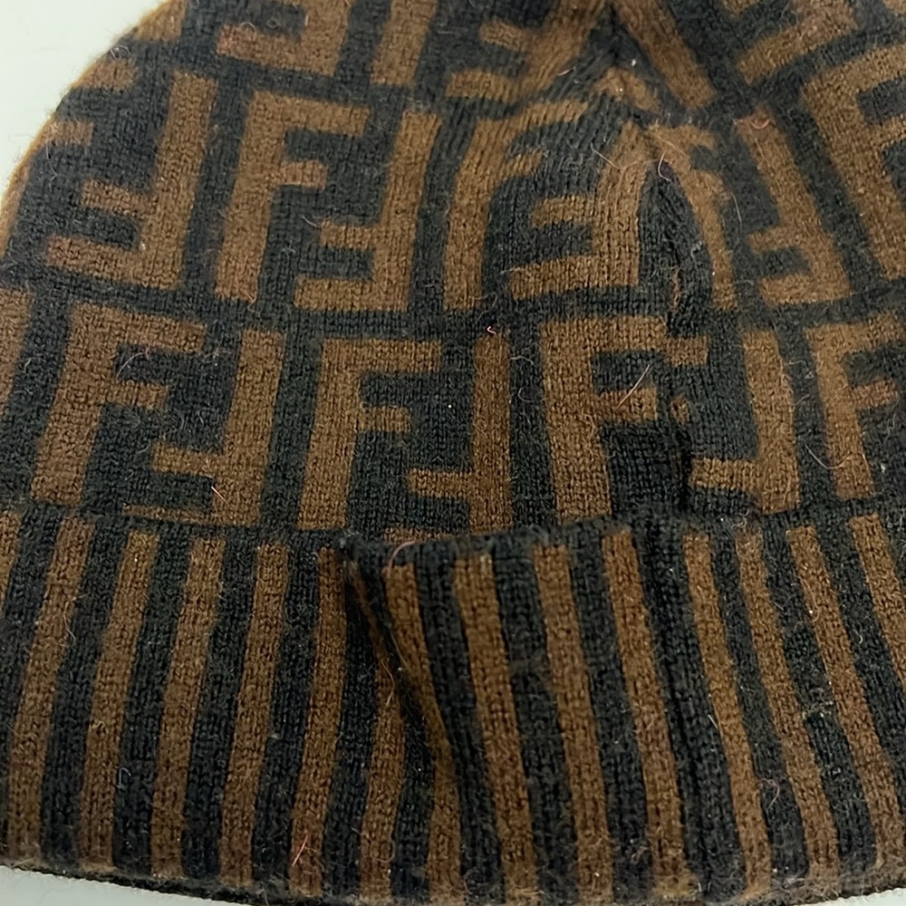 Authentic Fendi Beanie - Picture 5 of 8
